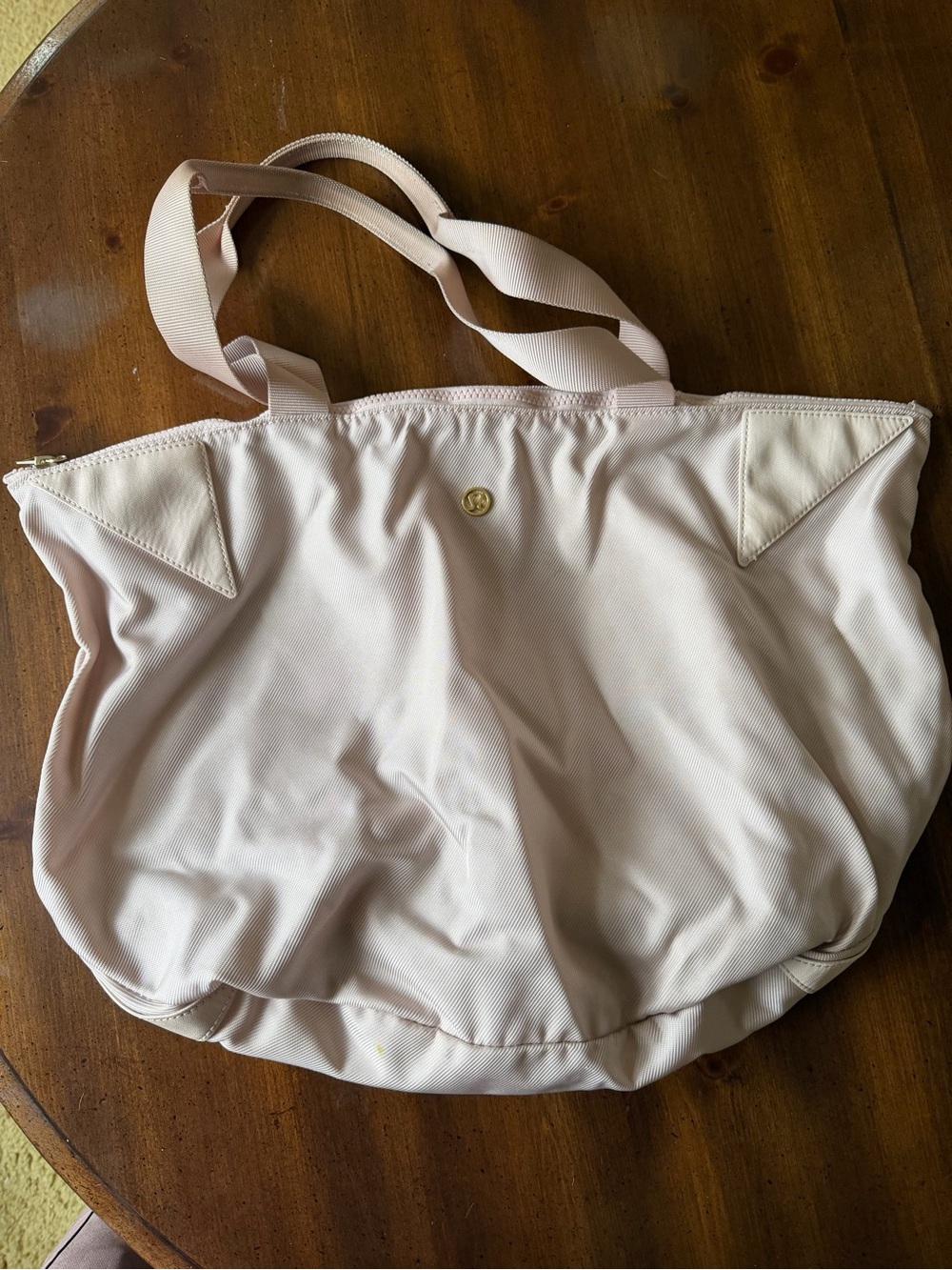 Lululemon Acute Tote 23L - Misty Pink - Picture 2 of 9